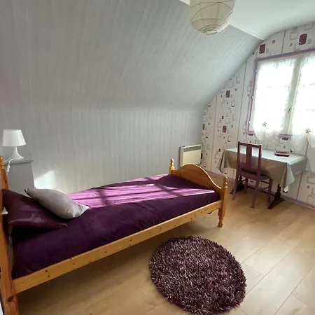 Prázdninový dům House With Beautiful Garden Close To The Sea